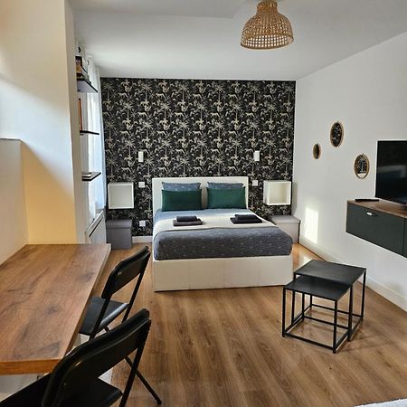 Superbe Appt Avec Cour Et Parking Gratuit A 5Min De La Cite Medievale Каркассонн Екстер'єр фото